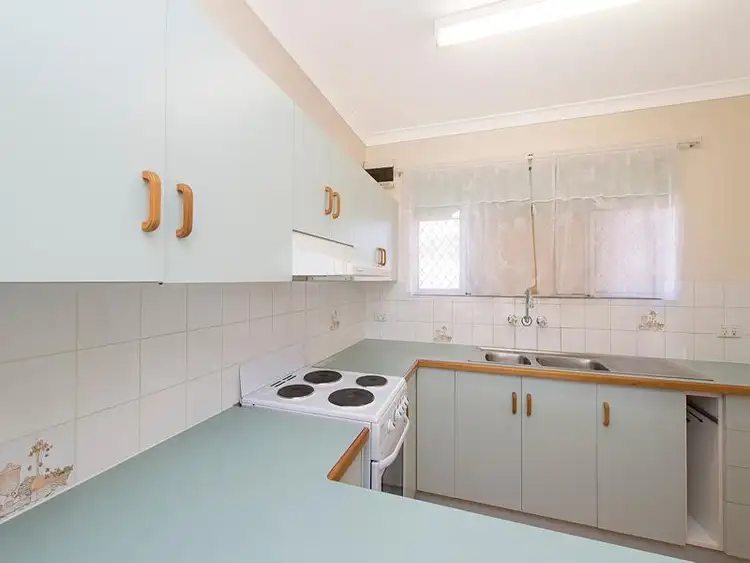 Second view of Homely unit listing, 4/338 Cavendish Rd, Coorparoo QLD