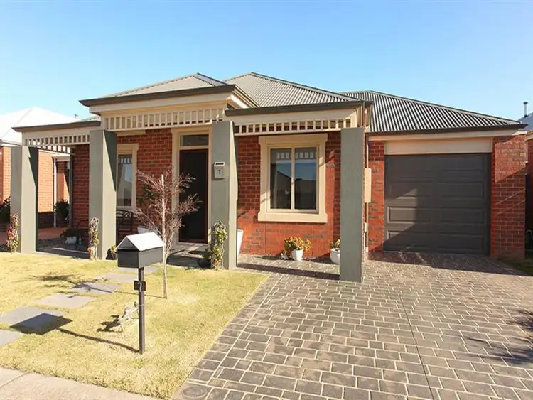 7 Westgarth Rd, Mernda VIC