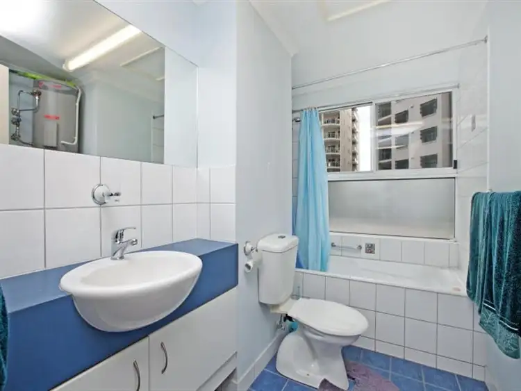 Fifth view of Homely unit listing, 4/28 Woods St, Darwin City NT