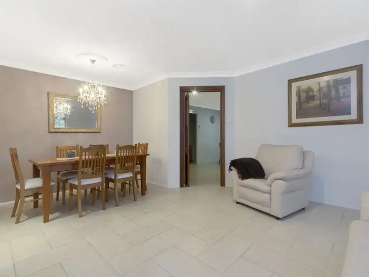 Sixth view of Homely house listing, 8 Kirriemuir Glen, Horsley NSW