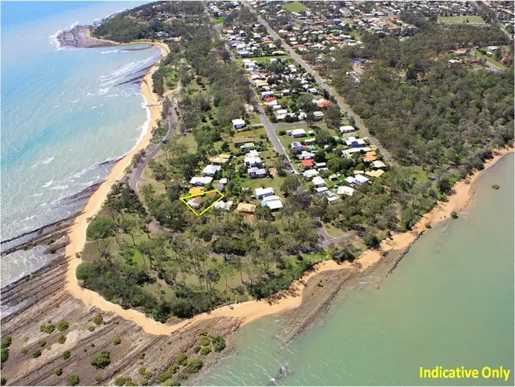 8 Esplanade, Point Vernon QLD