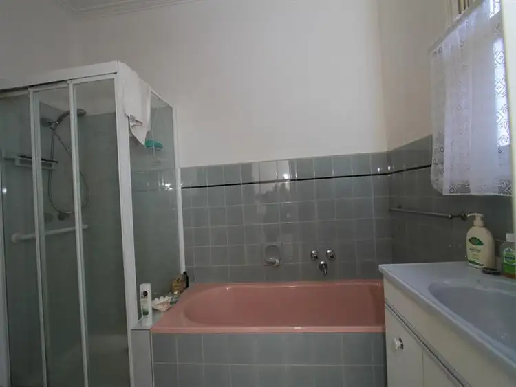 Fifth view of Homely house listing, 40 Valentine St, Ironbark VIC