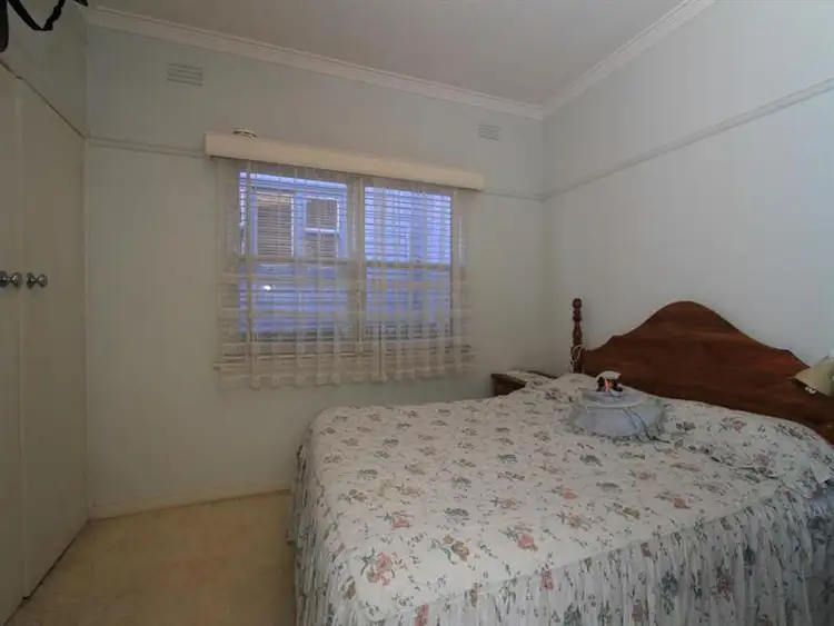 Sixth view of Homely house listing, 40 Valentine St, Ironbark VIC