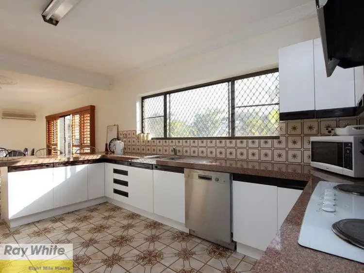 Sixth view of Homely house listing, 3 Seward Ct, Eight Mile Plains QLD