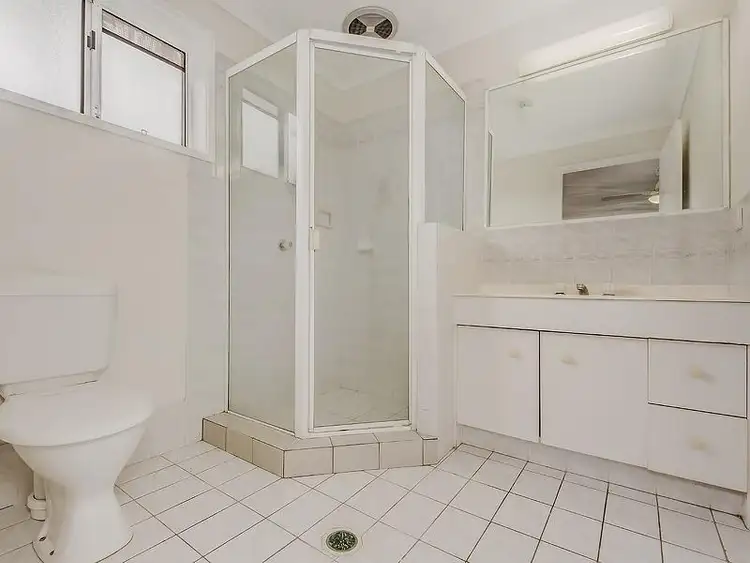 Sixth view of Homely house listing, 3 Torridon Cl, Merrimac QLD