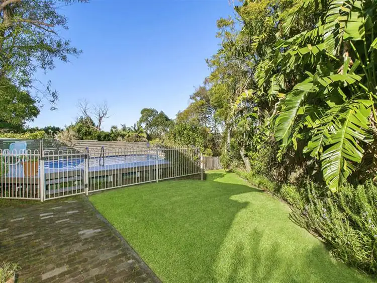 Sixth view of Homely house listing, 15 Makim St, North Curl Curl NSW