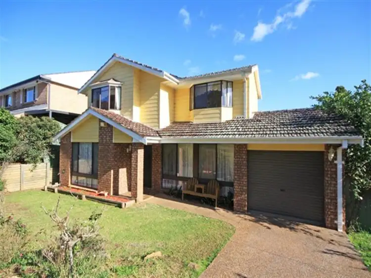 30 Parkhill Ave, Leumeah NSW