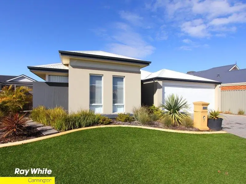 Main view of Homely house listing, 7 Gilman Ct, Forrestdale WA