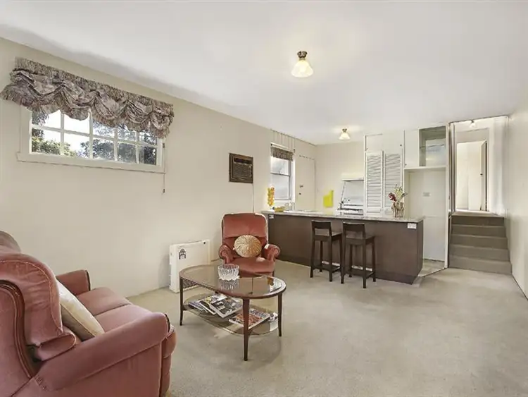 Second view of Homely house listing, 4/201 Main Rd, Lower Plenty VIC
