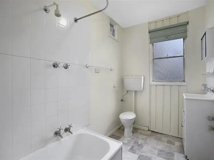 Third view of Homely house listing, 4/201 Main Rd, Lower Plenty VIC