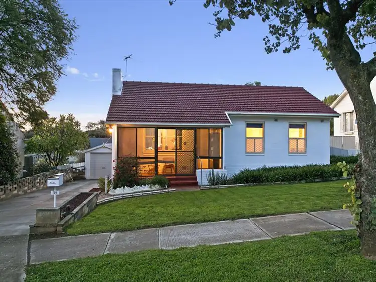 54 Whittington St, Enfield SA