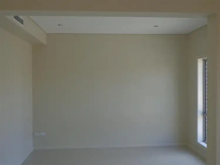Seventh view of Homely house listing, 10 Tennant Pl, Edensor Park NSW