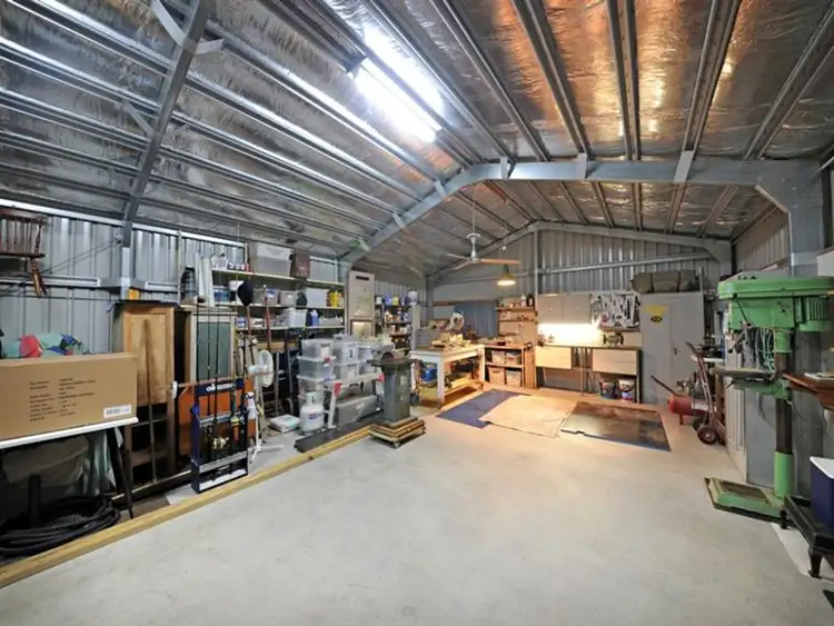 23 Fisher Rd, Preston QLD
