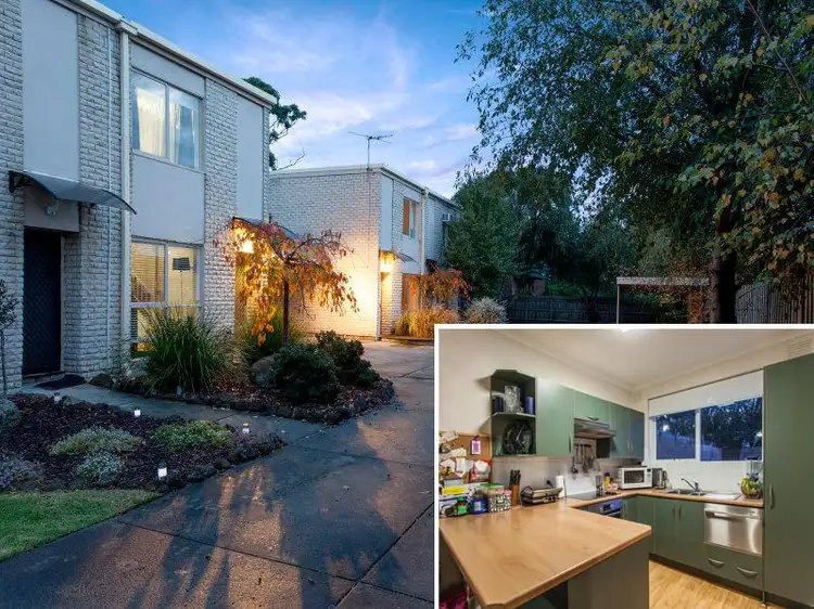 2/15 Duncan Ave, Seaford VIC