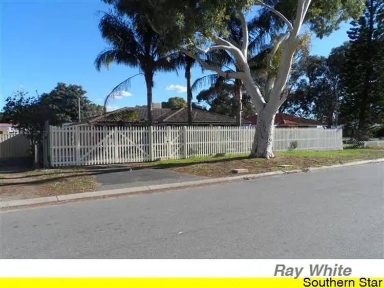 4 Cobar St, Armadale WA