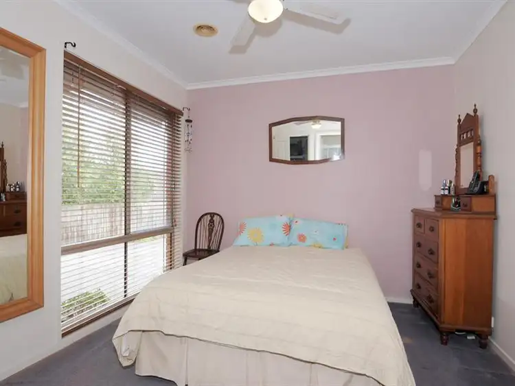 Seventh view of Homely house listing, 14 Helm Ct, Carrum Downs VIC