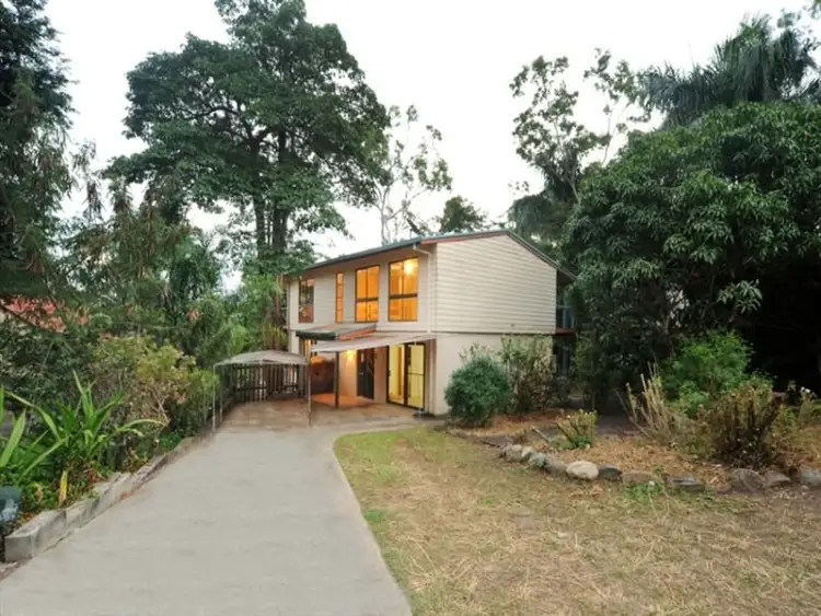 8 Iluka St, Cannonvale QLD