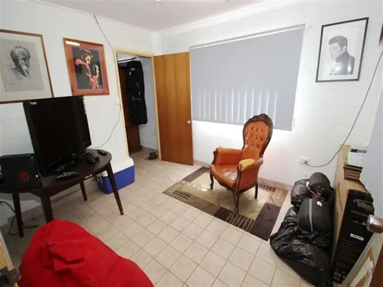 Seventh view of Homely house listing, 1 Healey Ct, Katherine NT