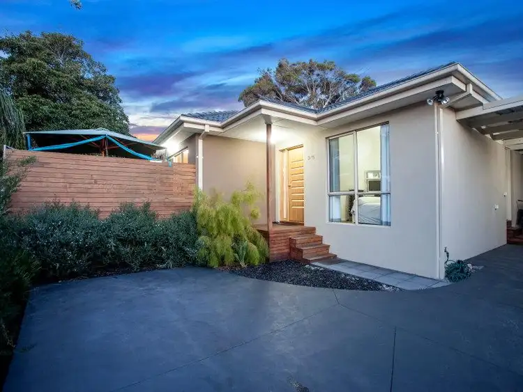 3/5 Heath Ave, Frankston VIC