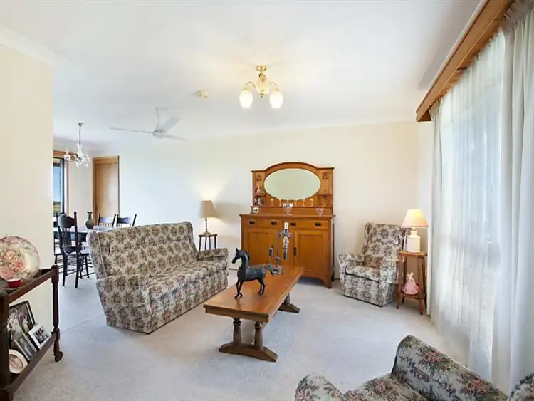 Fourth view of Homely rural property listing, 18 Annette Cl, Woodberry NSW