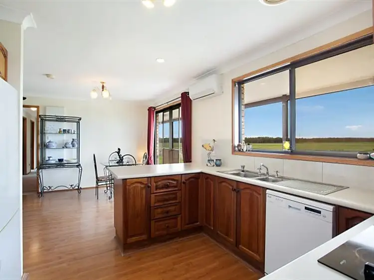 Fifth view of Homely rural property listing, 18 Annette Cl, Woodberry NSW