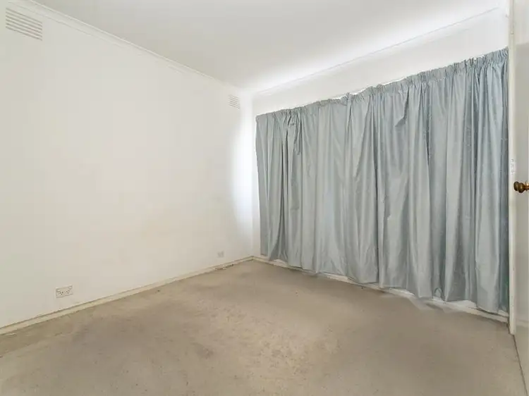 Fifth view of Homely house listing, 17 Odessa Ave, Keilor Downs VIC