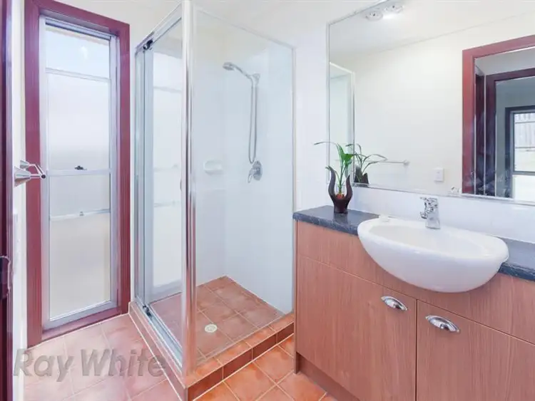 Sixth view of Homely house listing, 33 Creekside Dr, Springfield Lakes QLD