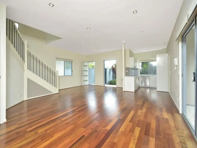 Main view of Homely townhouse listing, 1/839 Old Cleveland Rd, Carina QLD