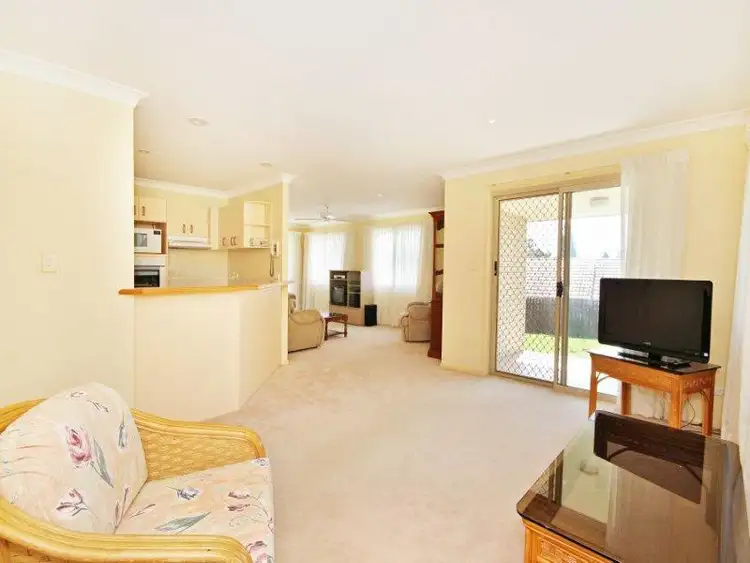 Sixth view of Homely house listing, 2 Bonny Glen Pl, Banora Point NSW