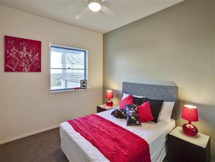 Fourth view of Homely apartment listing, 2402/111 Lindfield Rd, Helensvale QLD