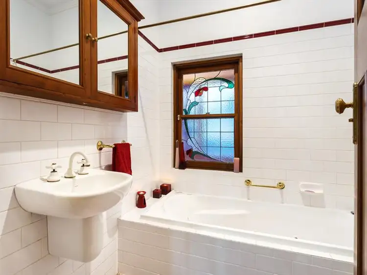 Fourth view of Homely house listing, 4 Poath Rd, Hughesdale VIC