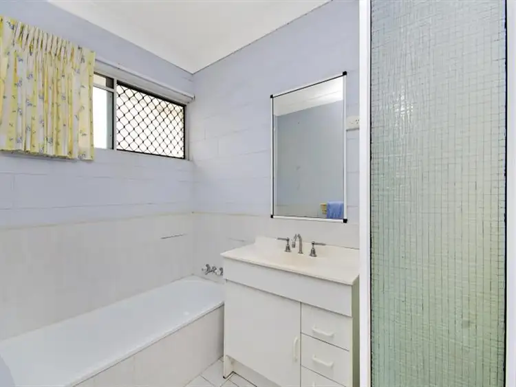 Sixth view of Homely unit listing, 8/10 Sooning St, Hermit Park QLD