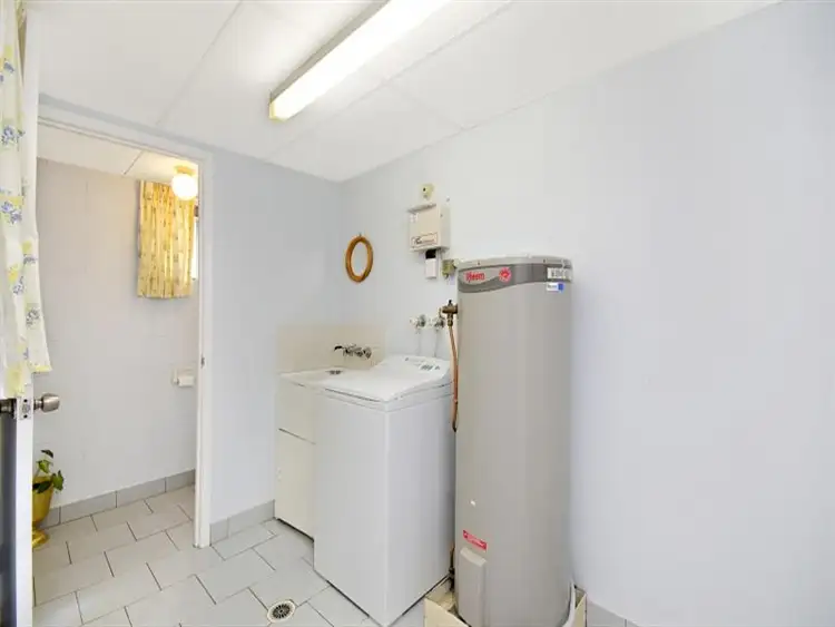 Seventh view of Homely unit listing, 8/10 Sooning St, Hermit Park QLD