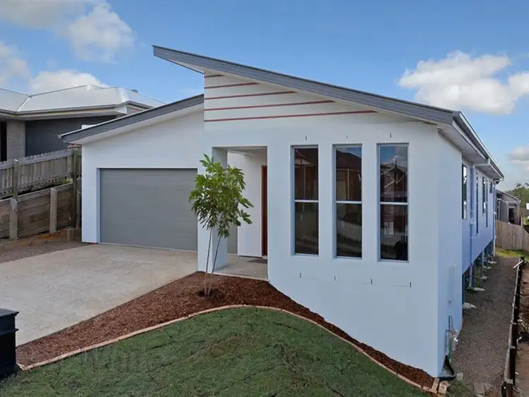 18 Hopman Way, Springfield Lakes QLD