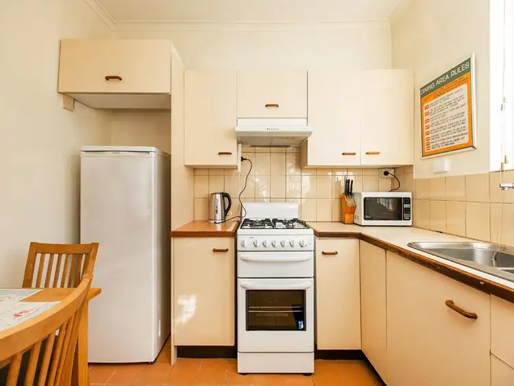 Second view of Homely apartment listing, 3/17 Grosvenor St, Brighton VIC
