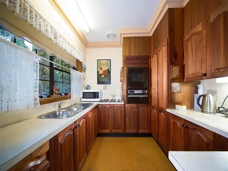 Fifth view of Homely house listing, 2 Sylvania St, Mount Victoria NSW