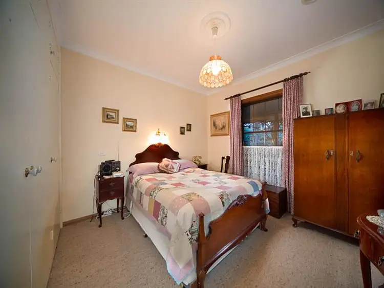 Sixth view of Homely house listing, 2 Sylvania St, Mount Victoria NSW