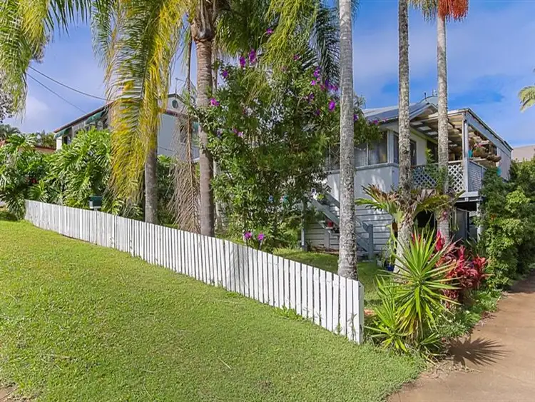 9 Vernon St, Nambour QLD