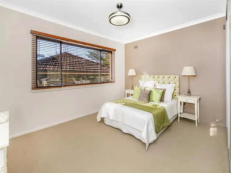 Fifth view of Homely house listing, 2 Hopkins Pl, Forestville NSW