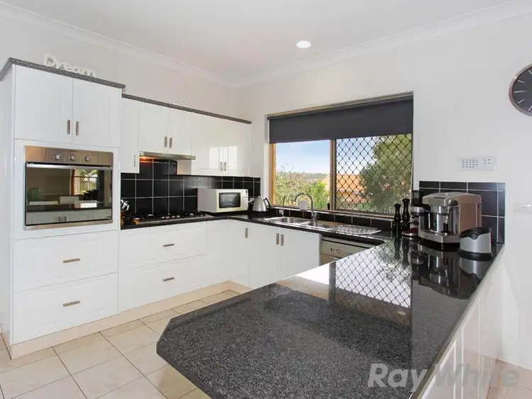 36 Constellation Cres, Bridgeman Downs QLD