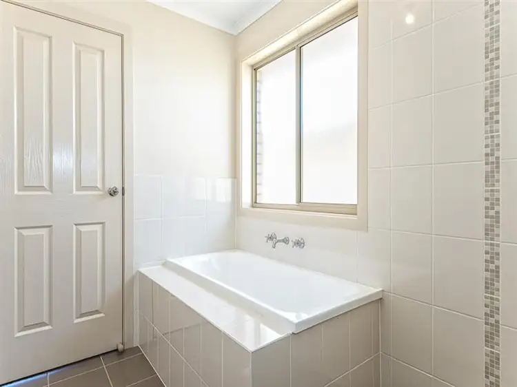 Fifth view of Homely house listing, 20 Carbone Dr, Munno Para West SA