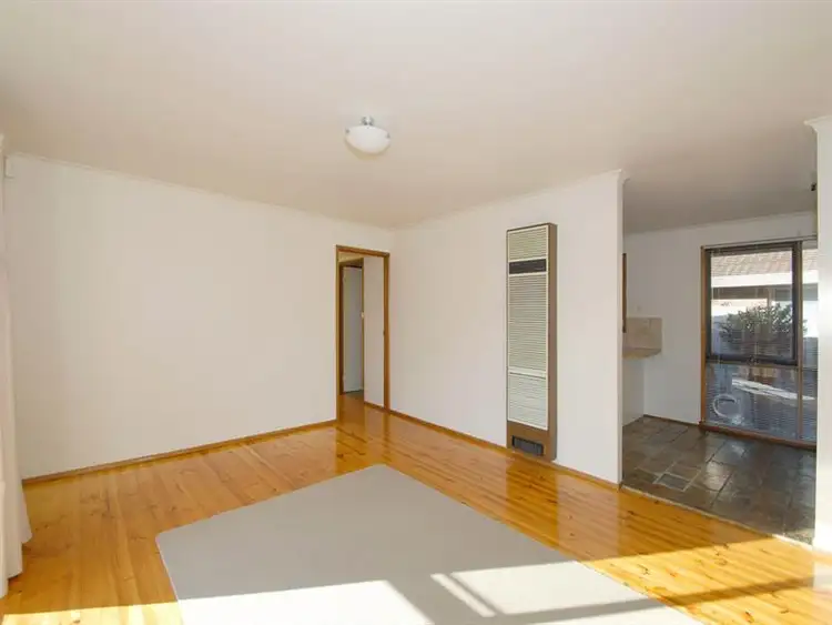 Fifth view of Homely house listing, 21 Thornbill Dr, Carrum Downs VIC