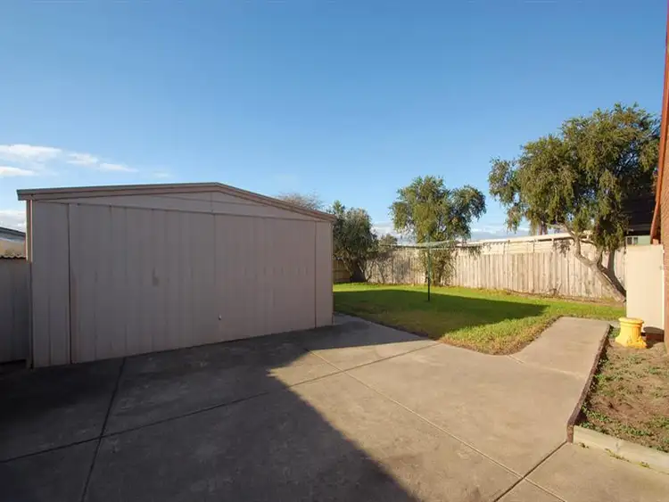 Seventh view of Homely house listing, 21 Thornbill Dr, Carrum Downs VIC