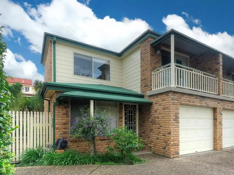 Main view of Homely townhouse listing, 3/51-53 Russell St, Woonona NSW