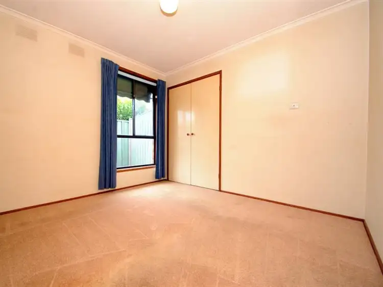 Sixth view of Homely house listing, 2 Brolga Ct, Carrum Downs VIC
