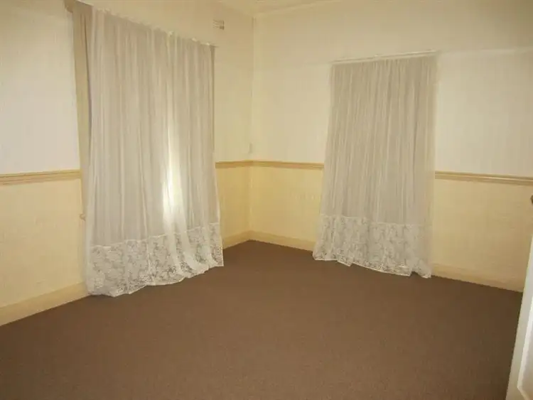 Fifth view of Homely house listing, 181 DeBoos St, Temora NSW
