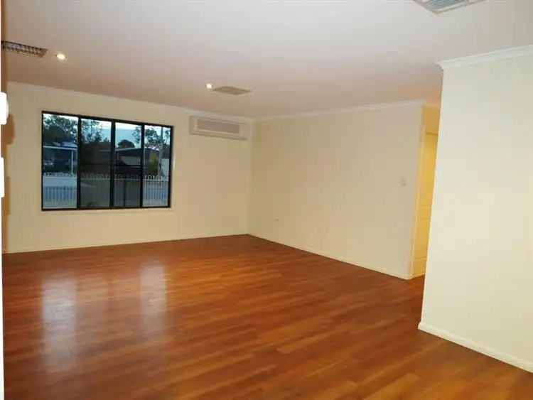Sixth view of Homely house listing, 16 Vicki Cl, Emerald QLD