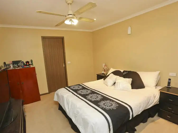 Sixth view of Homely house listing, 5 Etherington Dr, Mildura VIC