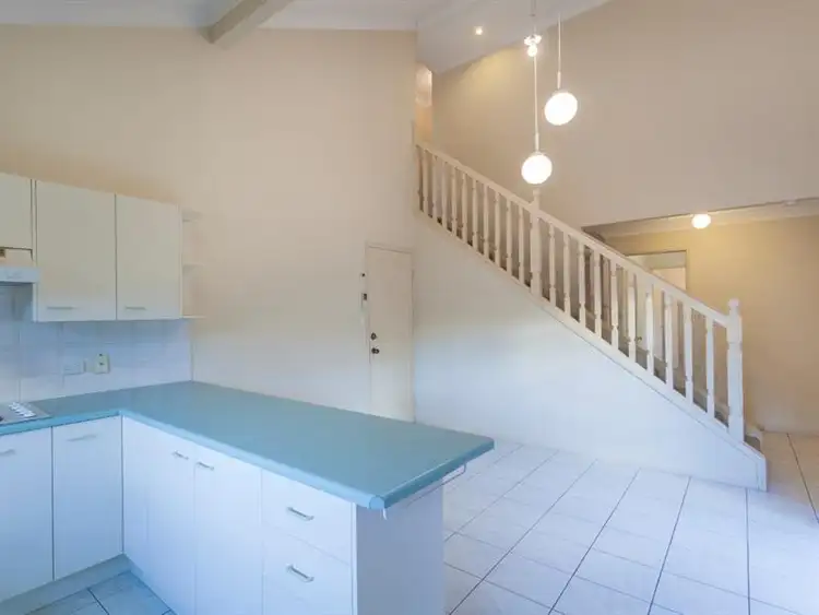 Sixth view of Homely townhouse listing, 1/106 Mackay St, Coorparoo QLD