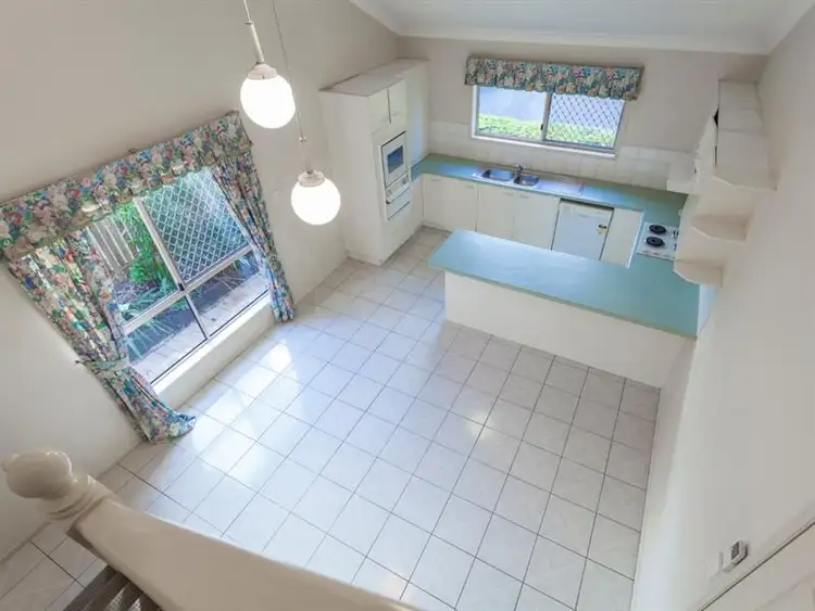 Seventh view of Homely townhouse listing, 1/106 Mackay St, Coorparoo QLD